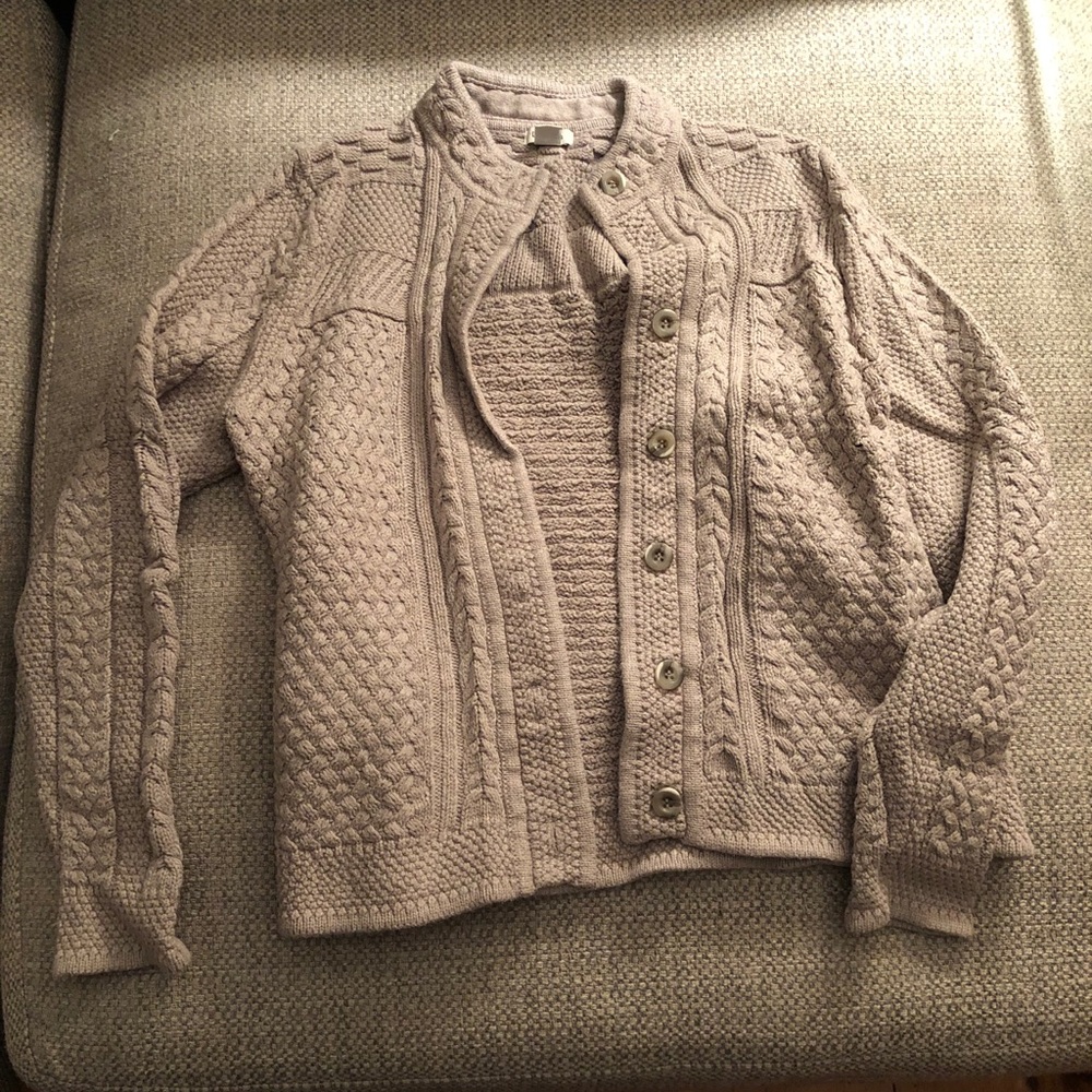 Barely Worn LL Bean Women’s Beige Cardigan